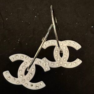 CHANEL White CC hoop Earrings with Crystal Studs